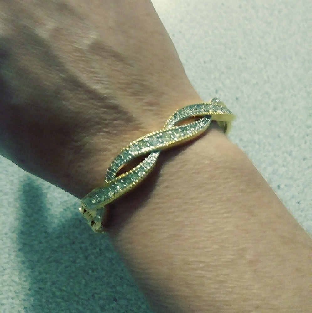 Premier Designs Evening Out Bracelet